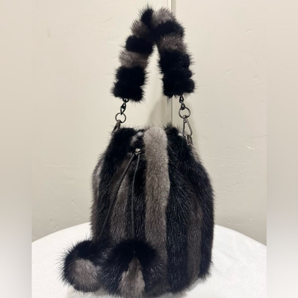 Colorblock Luxury Real Mink Fur Handmade Drawstring Bucket Bag, Crossbody